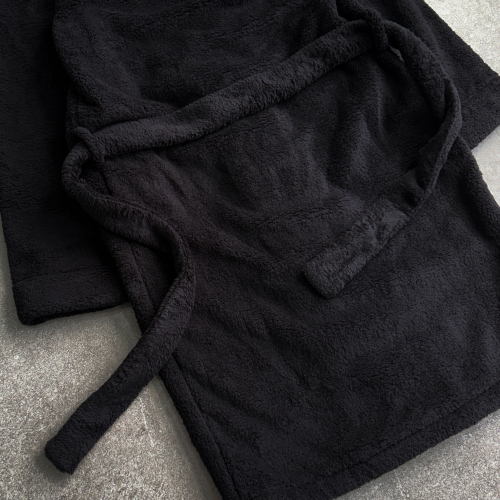 G-DRAGON Ubermensch Robe Black Free Size Official